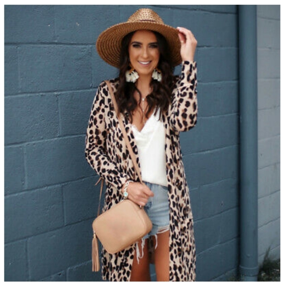NWT "🥰HOST PICK🥰 STYLE ICON" LEOPARD KIMONO - Picture 4 of 8